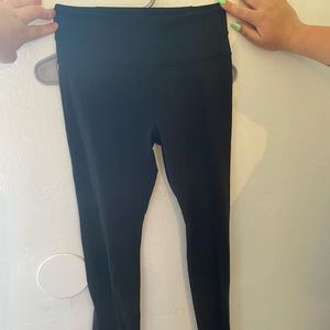 Black Lululemon Yoga Pants